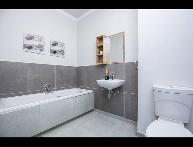3 BEDROOM DUPLEX FOR SALE IN PARK HILL